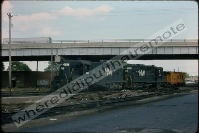 Original Slide Norfolk & Western N&W 843 EMD GP9 Bensenville ILL 9-1975