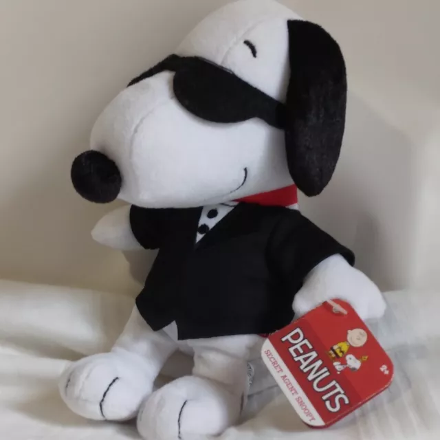 Peanuts Snoopy Secret Agent 2015 Sunglasses & Tuxedo 8" Beanbag Plush Cool