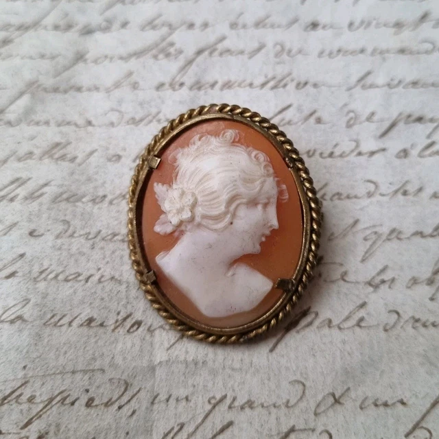 Camée Antique En Nacre – Buste De Femme – Broche / Pendentif Vintage
