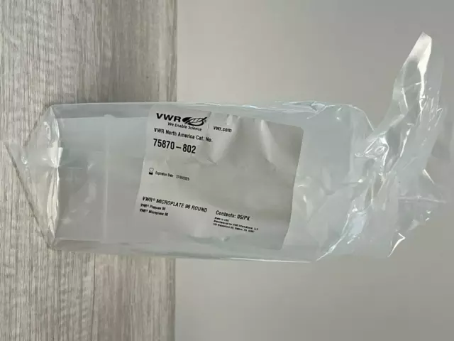 VWR Plastic 96-Well 2mL Deep Well Microplates Raised Rim Pyramid Sterile 5/PACK