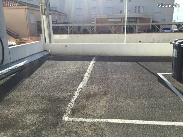 Lot de 3 parkings