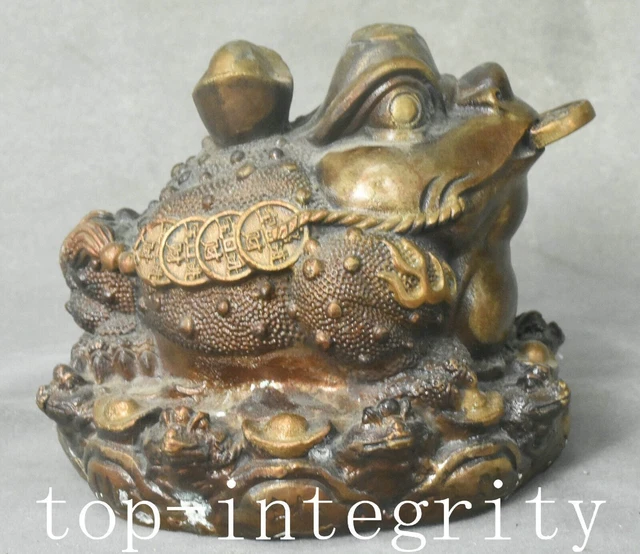 5.5'' Old China Bronze Fengshui Wealth Yuanbao Money Coin Spittor Toad Statue