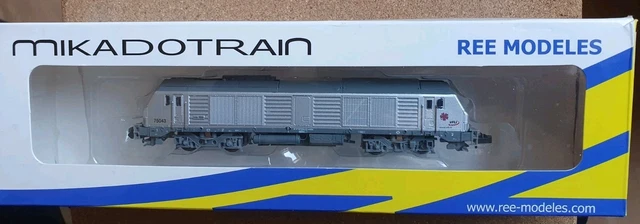 MINITRIX 16008 BB22000 VOYAGE, SNCF, Ep V, échelle N