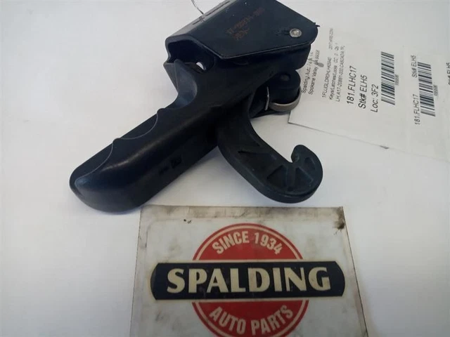 2017 Cascadia Left Hood Latch, A17-20861-000   (9595080