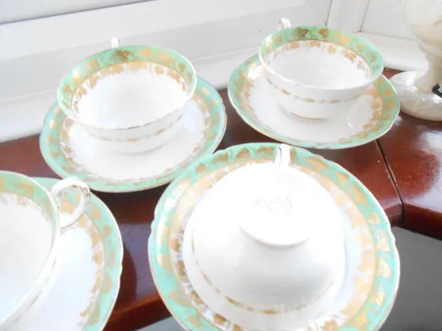 Royal Worcester  Arundel gold leaf x16 lot 5x cups 5x saucers 6x side plates GC