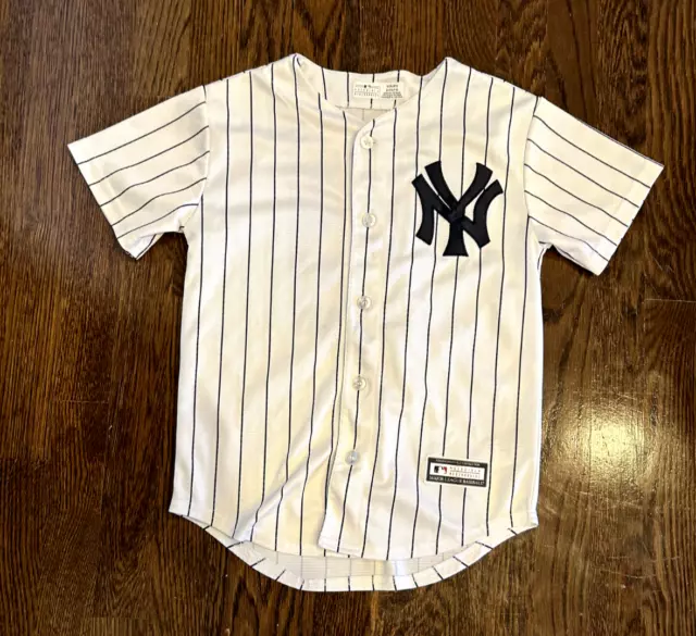 MLB Official Yankees Jersey- Youth Small Aaron Judge 99