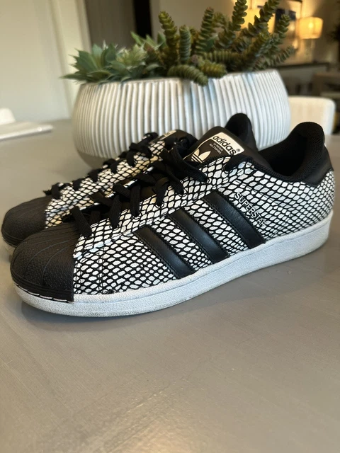 Original superstar sale black snake