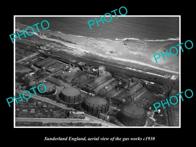OLD 6 X 4 HISTORIC PHOTO SUNDERLAND ENGLAND AERIAL VIEW OF GAS WORKS c1930