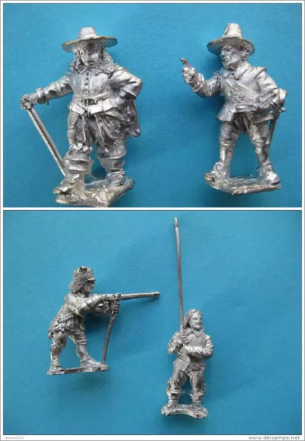 figurines en plomb : soldats musiciens  époque renaissance