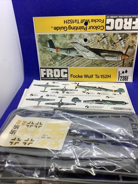 MAQUETTE AVION FOCKE-WULF Ta 152h-0 |zoukei-mura|sws11| 1:32 Maquette