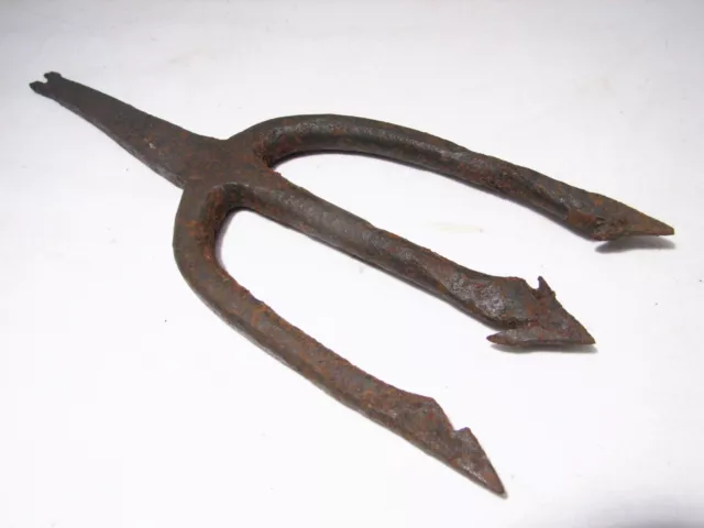 Neat Antique 3 Tine Fish Eel Frog Gig Tool Spear Head Fishing Hand Forged Fork