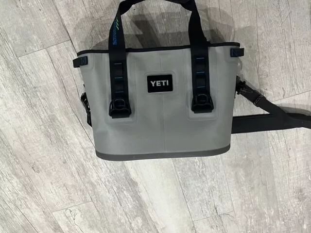 Yeti YHOP20G Hopper 20 Soft Side Cooler - Gray for sale online