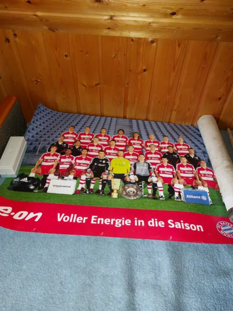 FC Bayern München - altes Poster - Mannschaftsfoto - 83x60cm