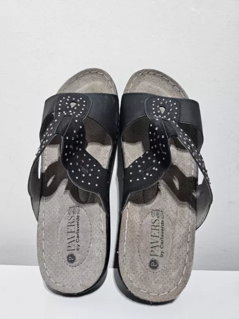 Pavers anatomic 2025 sandals