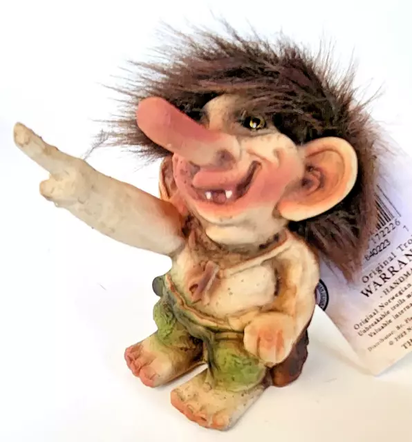 NyForm Troll "Pointing" 3" Tall 2.5" Wide 3.5" Deep NEW with tag Norwegian #223