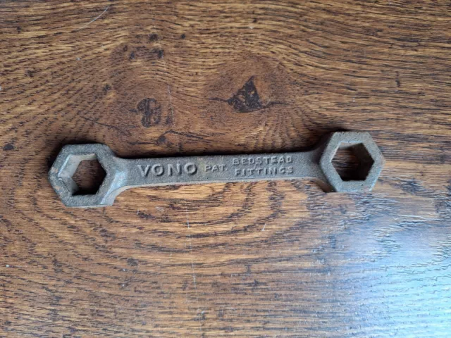 Collectable Vintage Cast Iron Vono Bed - Bedstead Spanner