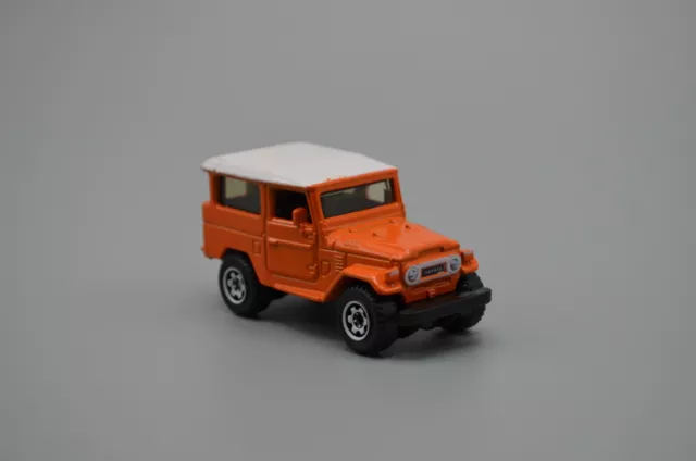 MATCHBOX 2012 5PK Exclusive 1968 Toyota Land Cruiser FJ40 Red