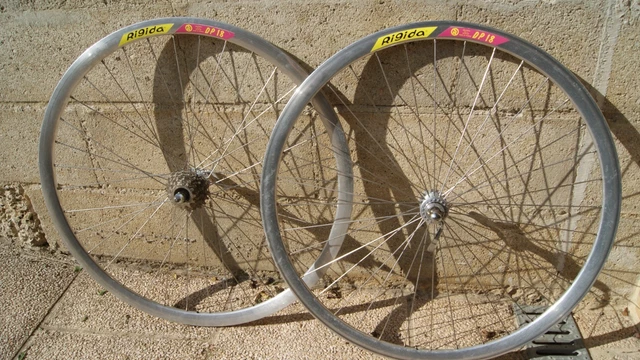 ROUES RIGIDA DP18 CSB Dark blue 700C / SHIMANO 105 EUR 80,00 - FR