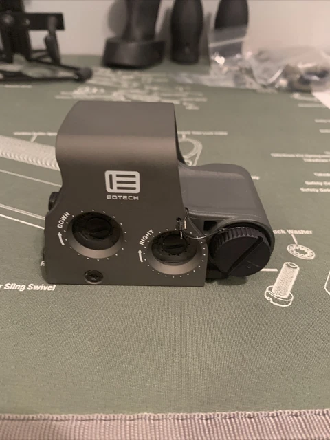 EOTech XPS2-0ODGRN 68 MOA Ring Green Dot Reticle EOTech XPS2-0ODGRN 68 MOA Ring Green Dot Reticle