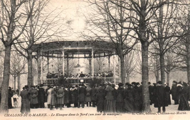 CPA 51 - CHALONS-SUR-MARNE (Marne) - Le Kiosque dans le Jard (music day)