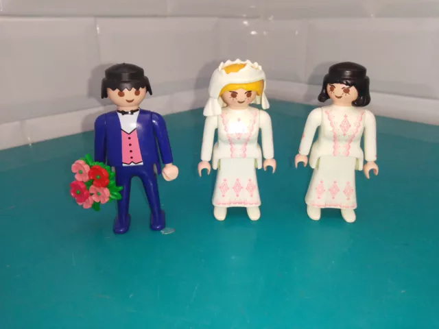 lot figurines Playmobil couple de mariés mariage + fille d'honneur