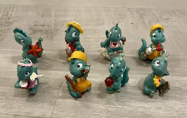 Ü-Ei Figuren Dinos