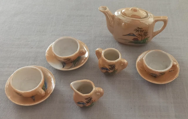 Dinette Ancienne En Porcelaine - Décor Coquelicots - Très Bon état