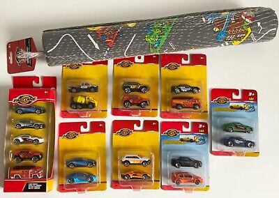 Die-Cast Toy Car Sets & Town Play-Mat 19 Cars Fastlane Colour Changing (3+) *New