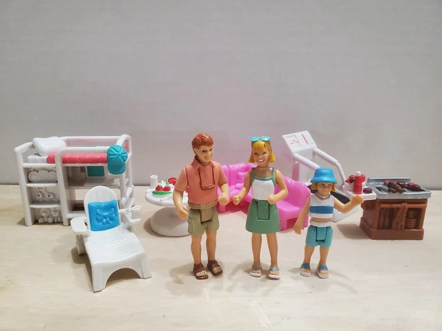 Fisher Price Loving Family Sweet Streets Beach House Figure Furniture Clean Fisher Price Loving Family Sweet Streets Beach House Figure Furniture Clean