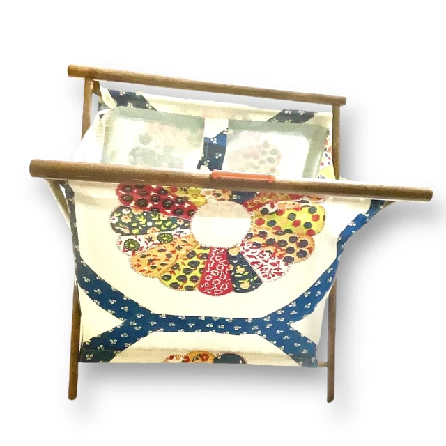 Vintage MCM Country Wuilt Folding Stand up Knit Craft Sew Yarn Basket Holder