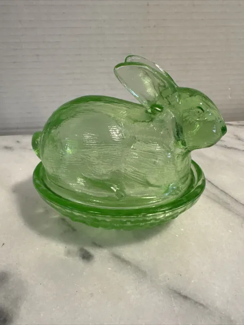 VTG Bunny rabbit on nest basket Easter eggs salt cellar Green Glass Uranium?