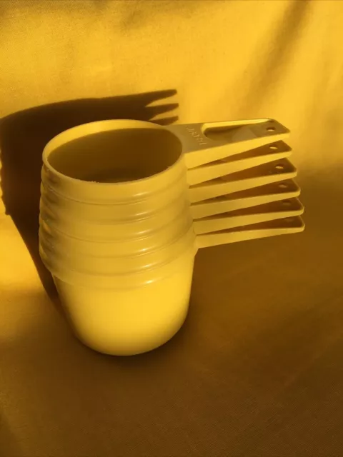 Vintage Tupperware Bright Yellow Nesting Measuring Cups Complete Set of 6