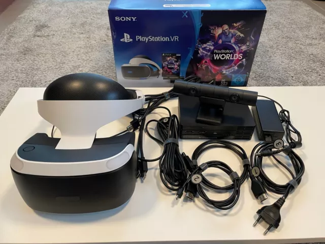 PSVR V2 Headset Bundle (CUH-ZVR2)/ AIM CONTROLLER/ GAMES/ EXCELENT CONDITION !!!