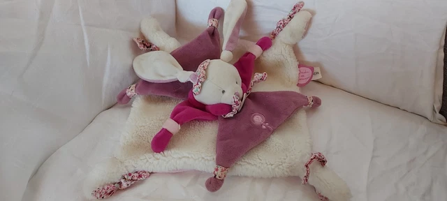 Doudou et compagnie plat Cerise le lapin blanc rose prune - 22757 État Neuf