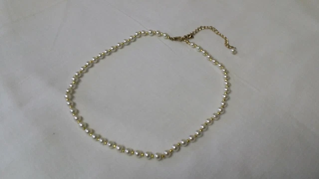 Collier Vintage Ras Du Cou En Perles De Verre Blanc - Longueur 41,7 Cm - Perles D'environ 7mm - Neuf Sans Emballage