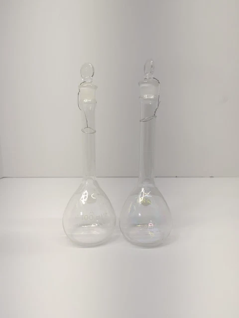 Pyrex 5640 100 100 mL Class A Volumetric Flask Set of 2 Glass Stoppers