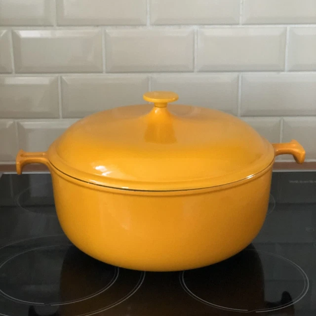 Vintage Le Creuset Enzo Mari La Mama Oval #25 Dutch Oven Lime/Chartreuse | #419736608
