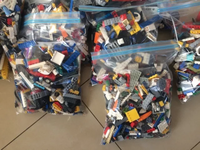 2 KG LEGO STARTER PACKS, BUILDING BULK LOT - AMAZING MIX!- x1700pcs!