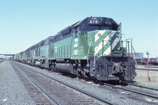 Original Slide BN Burlington Northern C&S SD40 #878+4 w/Train - Spokane WA 1979