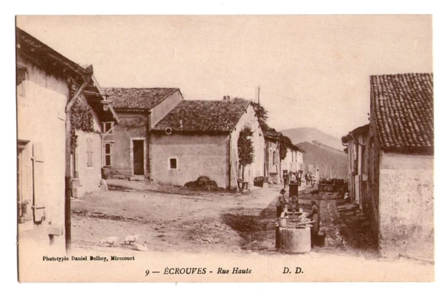 54-226 cpa Ecrouves rue haute