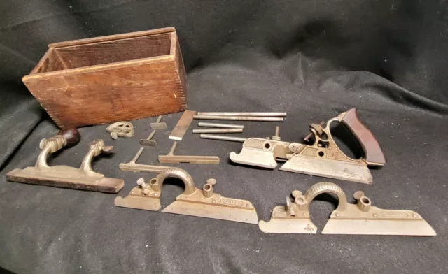 VINTAGE STANLEY 45 SW (SWEET HEART) COMBINATION PLANE in Wooden Box