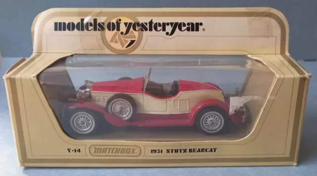 Matchbox Modelos of Yesteryear Y-14 1931 STUTZ BEARCAT - ROJO Y BLANCO