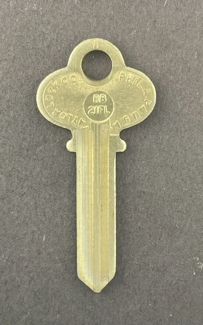 Lots of Taylor RB21FL Type Key Blanks