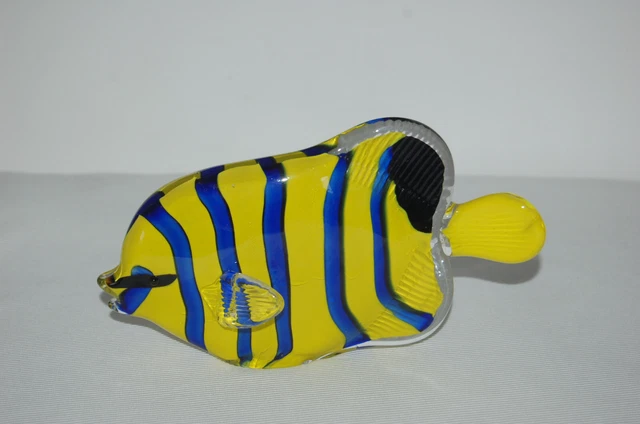 Décanteur Vintage Soviétique En Porcelaine - Poisson Blanc-bleu Avec 4 Verres, URSS Années 70