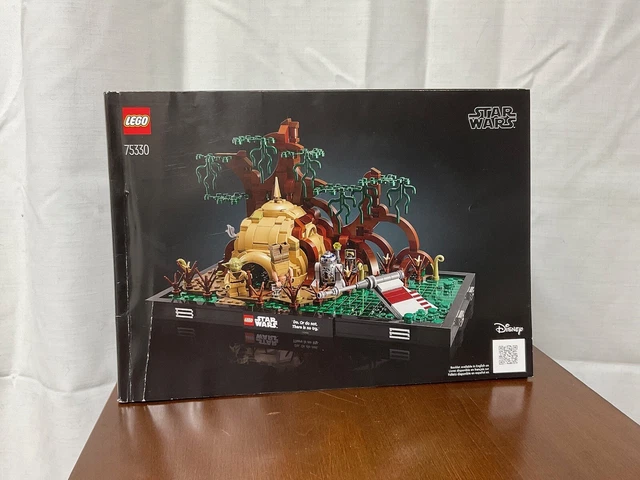 LEGO STAR WARS: Dagobah Jedi Training Diorama 75330 pre-owned instruction manual LEGO STAR WARS: Dagobah Jedi Training Diorama 75330 pre-owned instruction manual