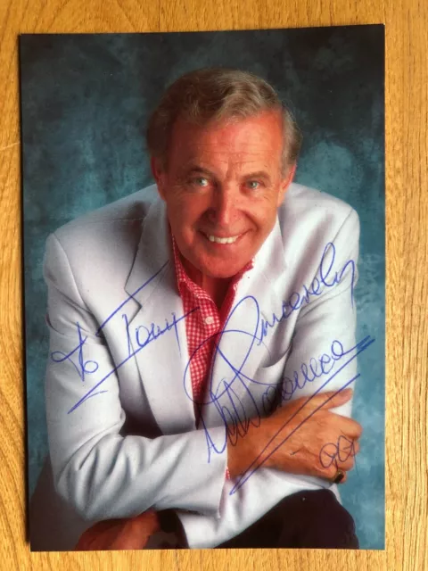 Val Doonican singer 6x4 colour signed autographed photograph