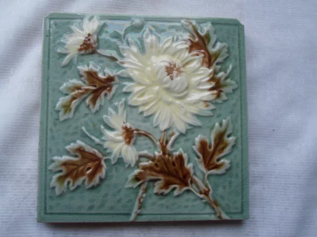 Old majolica Victorian/Edwardian green brown white Floral pattern tile app 6"x6"
