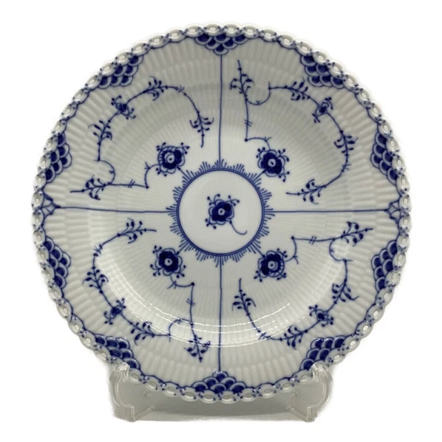 ROYAL COPENHAGEN Plate Blue Fluted Full Lace USED from JAPAN F/S