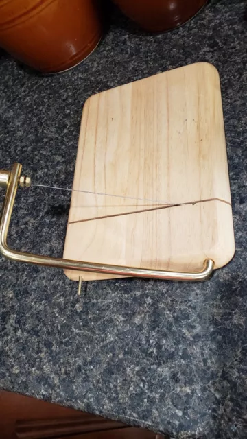 Goodwood Beechwood Cheese Cutting Board With Wire Slicer