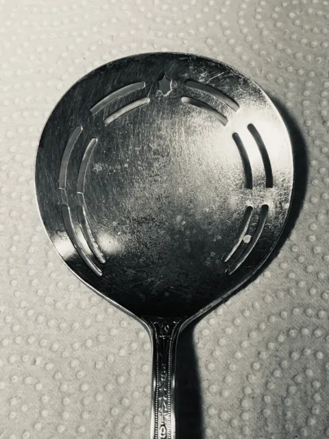 Wm Rogers Mfg Co. Silverplate ORIGINAL ROGERS Silver Slotted Tomato Server Spoon